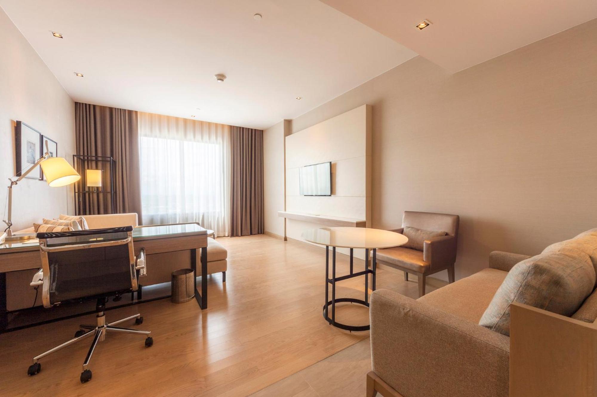 Holiday Inn & Suites Rayong City Centre By Ihg Екстериор снимка